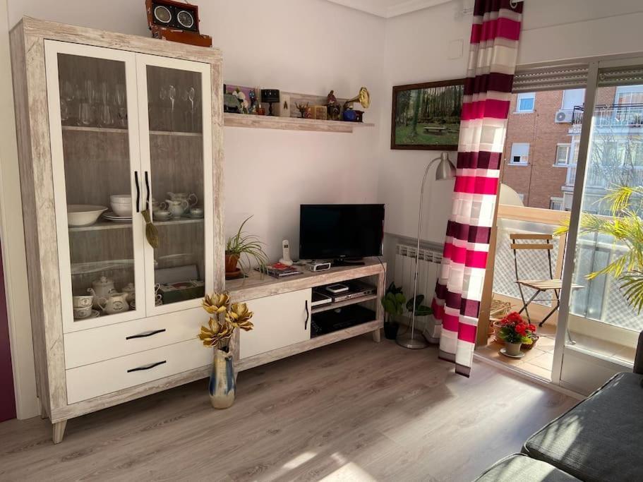 马德里Apartamento Ciudad Lineal Reciente Reforma公寓 外观 照片
